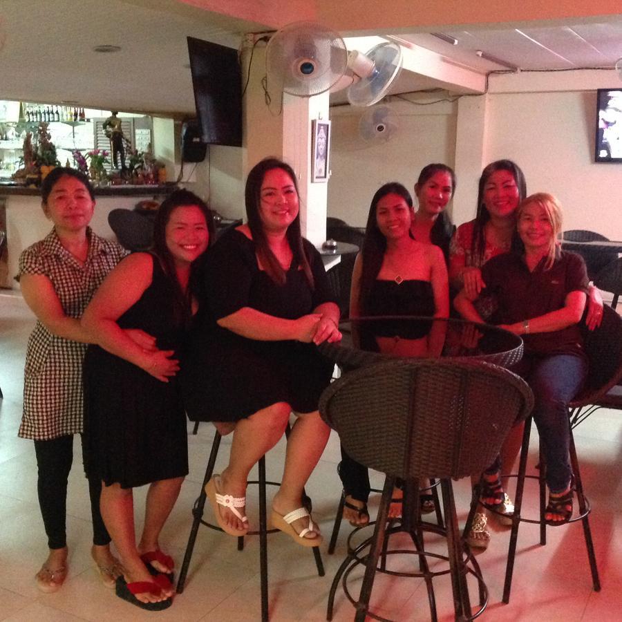English Rose Guesthouse Pattaya ภายนอก รูปภาพ